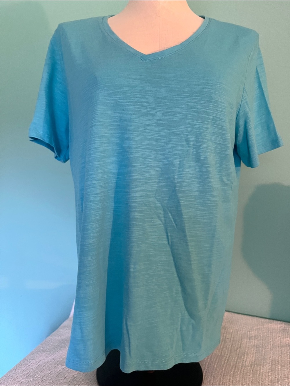 Talbots women’s  Teal V‑Neck Short Sleeve Shirt